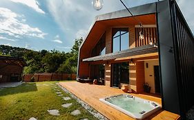 True Cabin